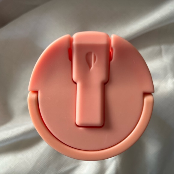 Elemental Iconic Pop Fidget Bottle -  14oz, Rose - Picture 5 of 13